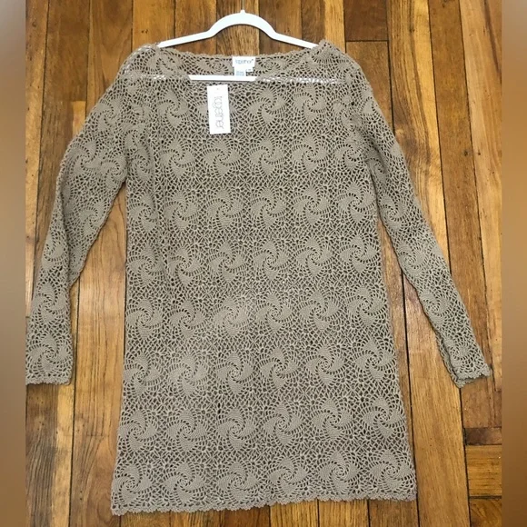 Tunic - Picture 9 of 12